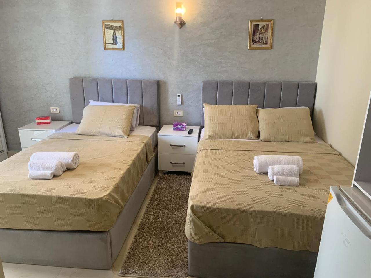 Cairo Gym In Bed & Breakfast Kafr Ghatati Oda fotoğraf